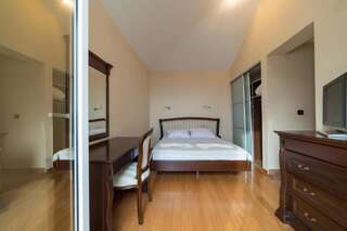 Апартаменты Apartments Vukšić Свети-Стефан Апартаменты с 3 спальнями и видом на море-5