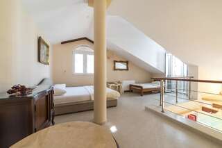 Апартаменты Apartments Vukšić Свети-Стефан Апартаменты с 3 спальнями и видом на море-12