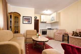 Апартаменты Apartments Vukšić Свети-Стефан Апартаменты с балконом-6